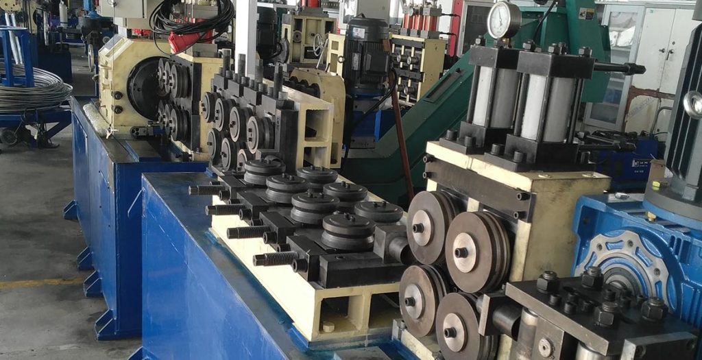 Coil to coil(bar) peeling production line